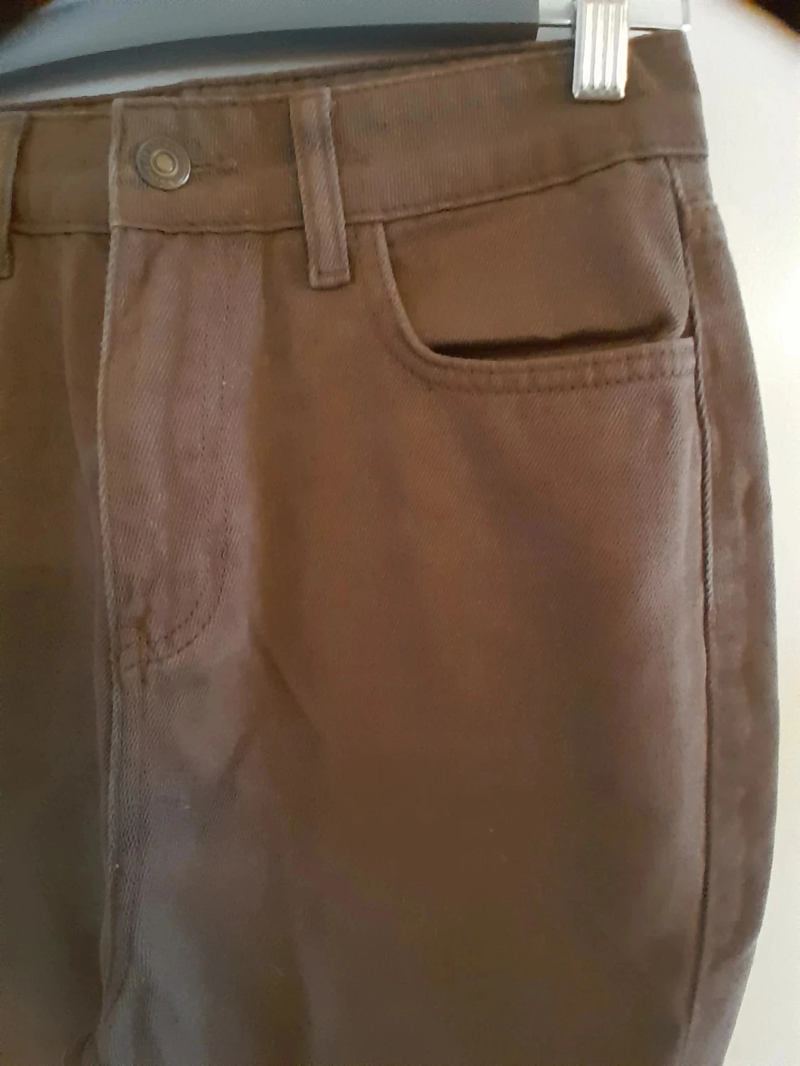 Calça jeans feminina, estilo rasgado Tamanho 38, cor marrom – photo 3